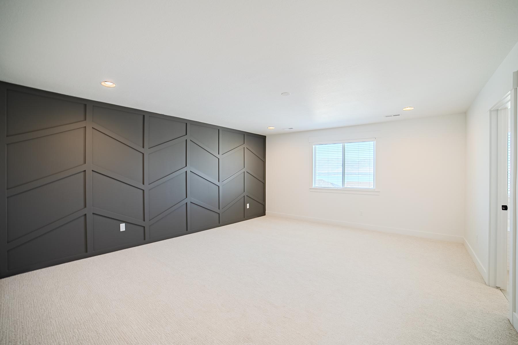 FH11243_0020_Photo Aug 12 2025, 4 49 28 PM