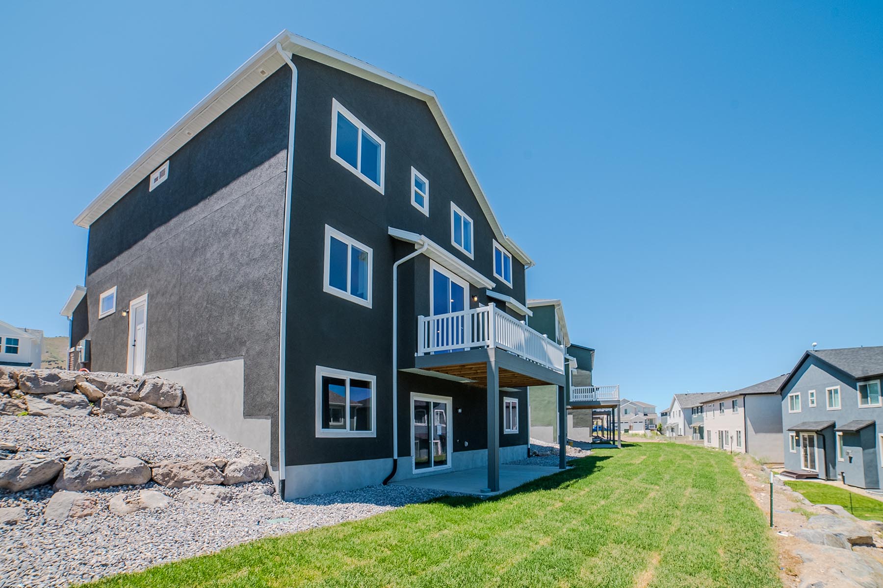 FH11242 Aspen XL_0005_Photo Jun 18 2024, 2 25 21 PM