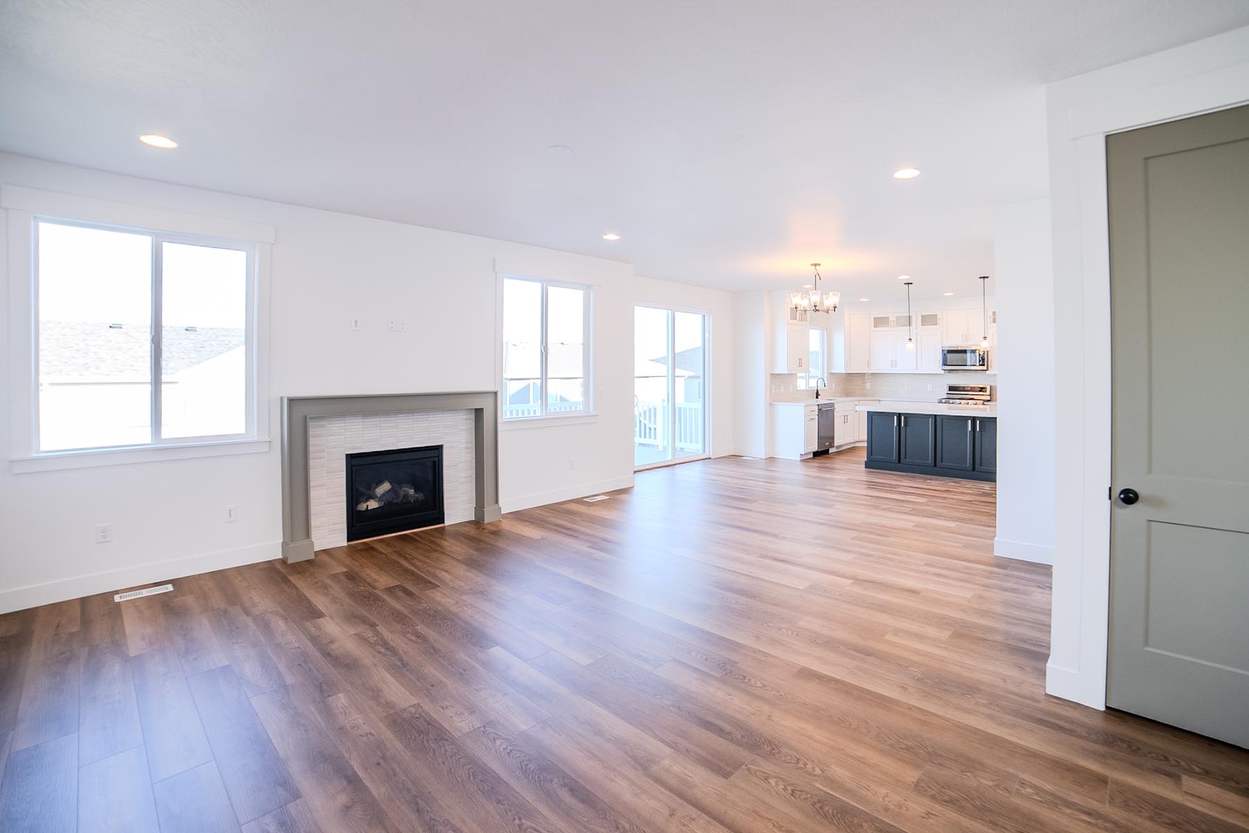 FH11246 Aspen _0028_Photo Nov 14 2024, 3 33 49 PM