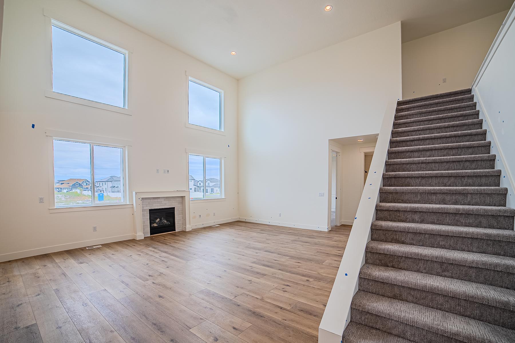 SYC7408_0033_Photo Aug 26 2025, 12 20 21 PM