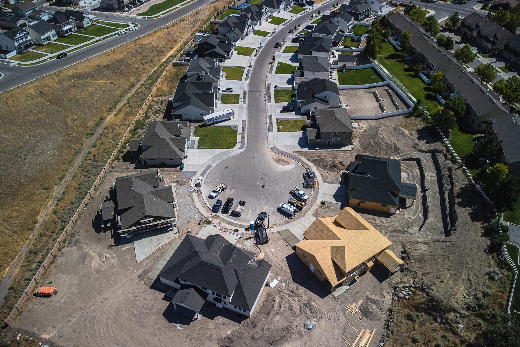 Sycamores Cove_0002_Photo Aug 20 2025, 11 40 47 AM