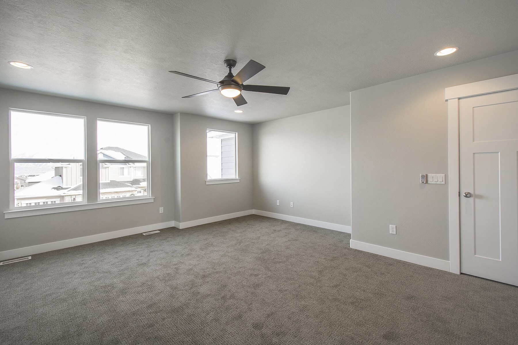 Master Bedroom 2 – Olympus