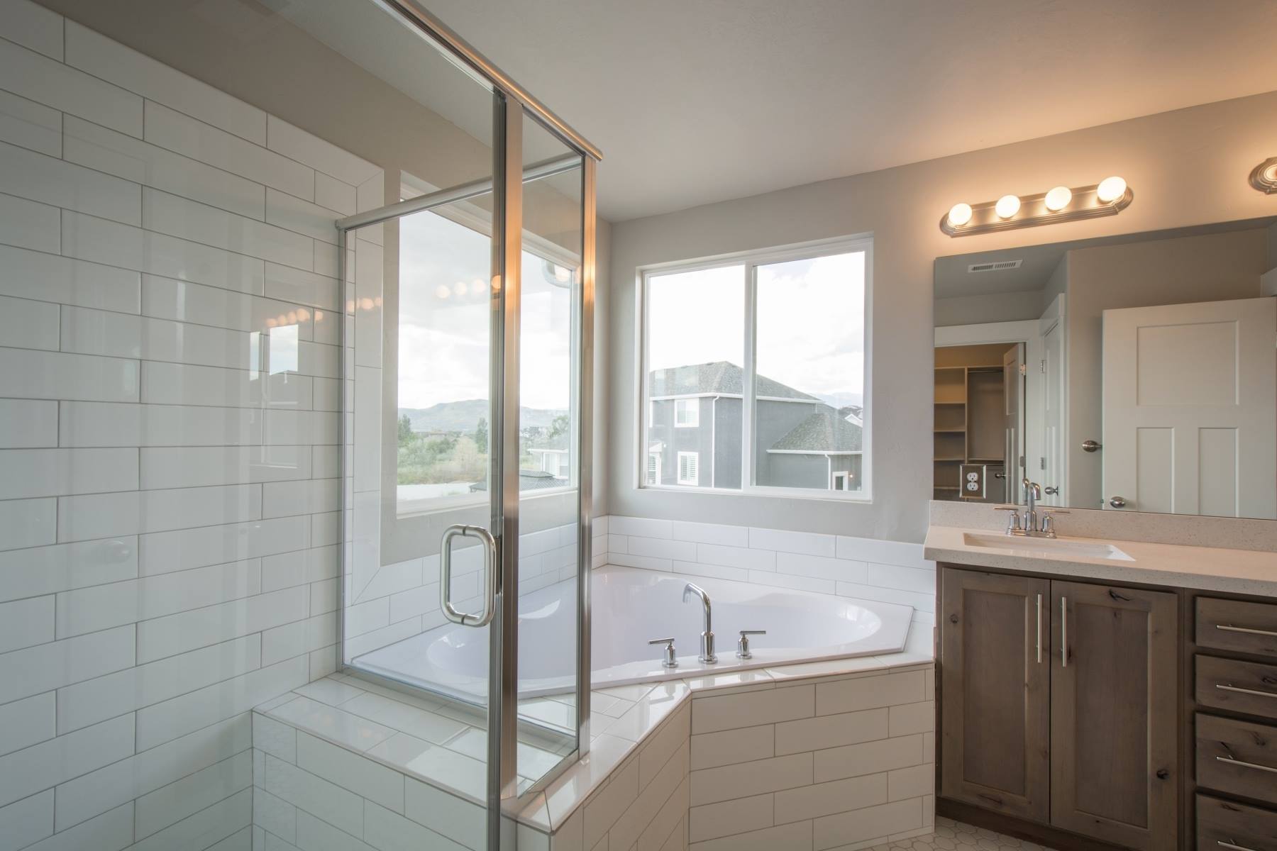 Master Bathroom 2 – Sheridan